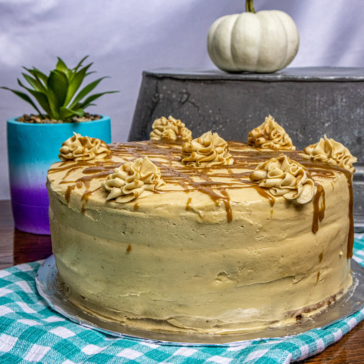 Salted Caramel Cheesecake Cake
