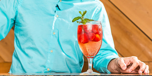 Rosé-spiked Strawberry Mint Iced Tea